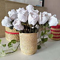 Crochet White Rose (Bunch of 6) Crochet White Rose (Bunch of 6)
