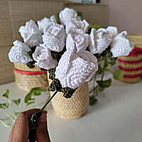 Crochet White Rose (Bunch of 6) Crochet White Rose (Bunch of 6)